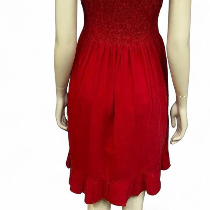Vestido rojo con bordado