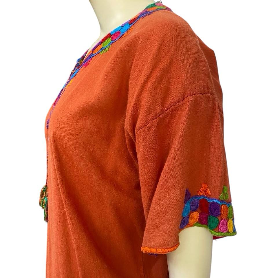 Blusa artesana tejida a mano