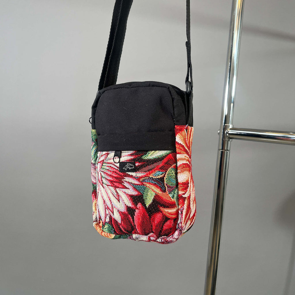 Crossbody black