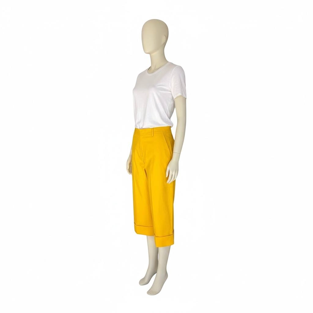 Bermudas amarillas Max Mara
