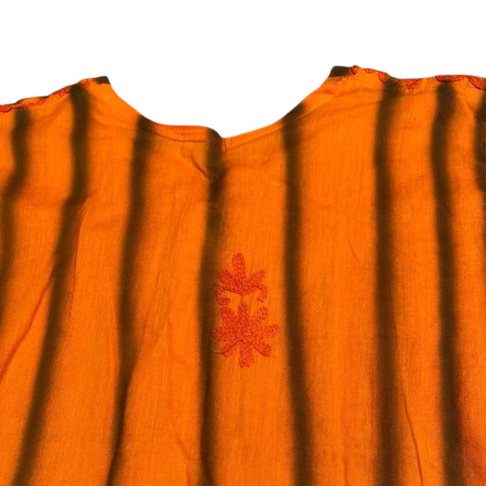 Kurta Tradicional de la India con tejido artesanal a mano