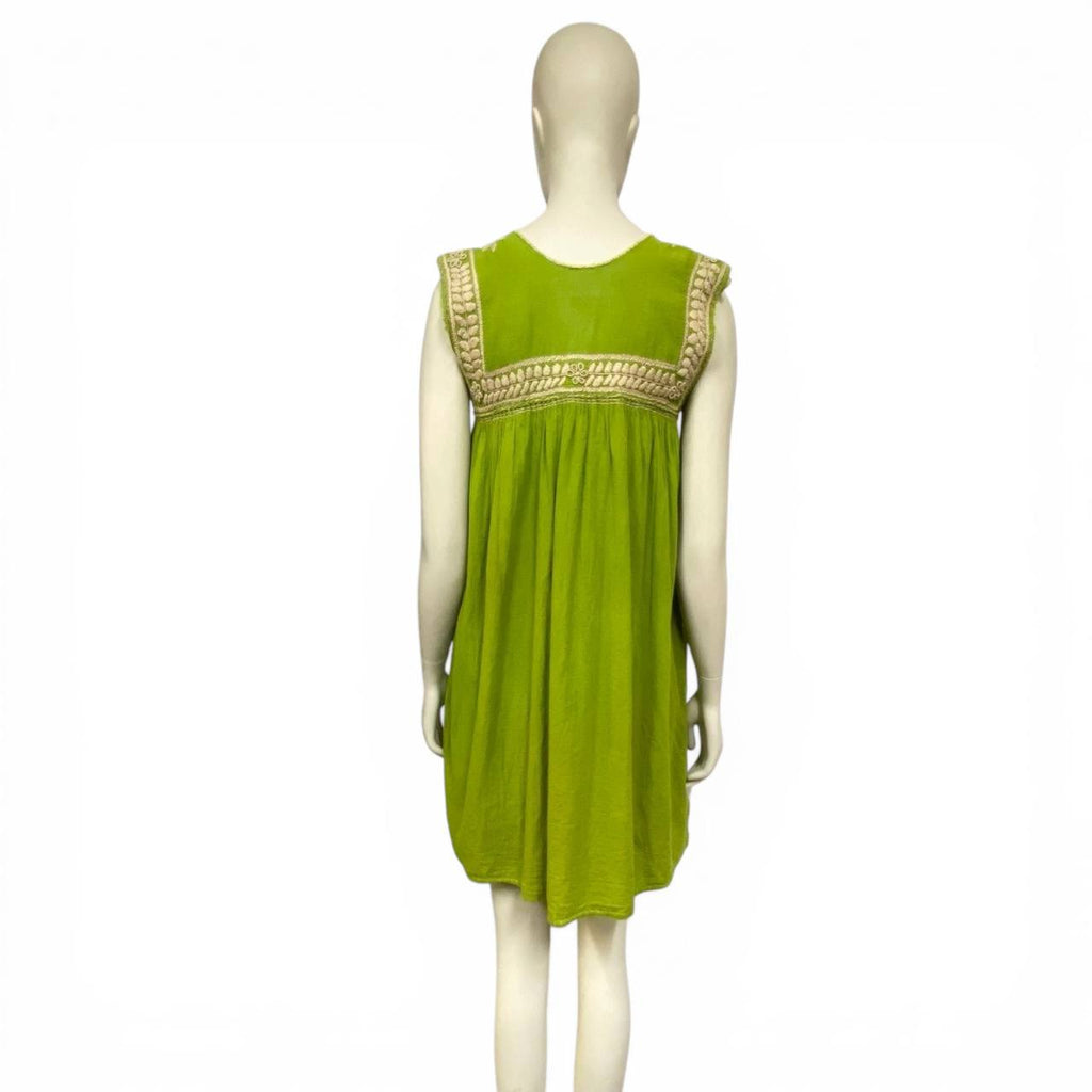 Vestido de algodón bordado a mano