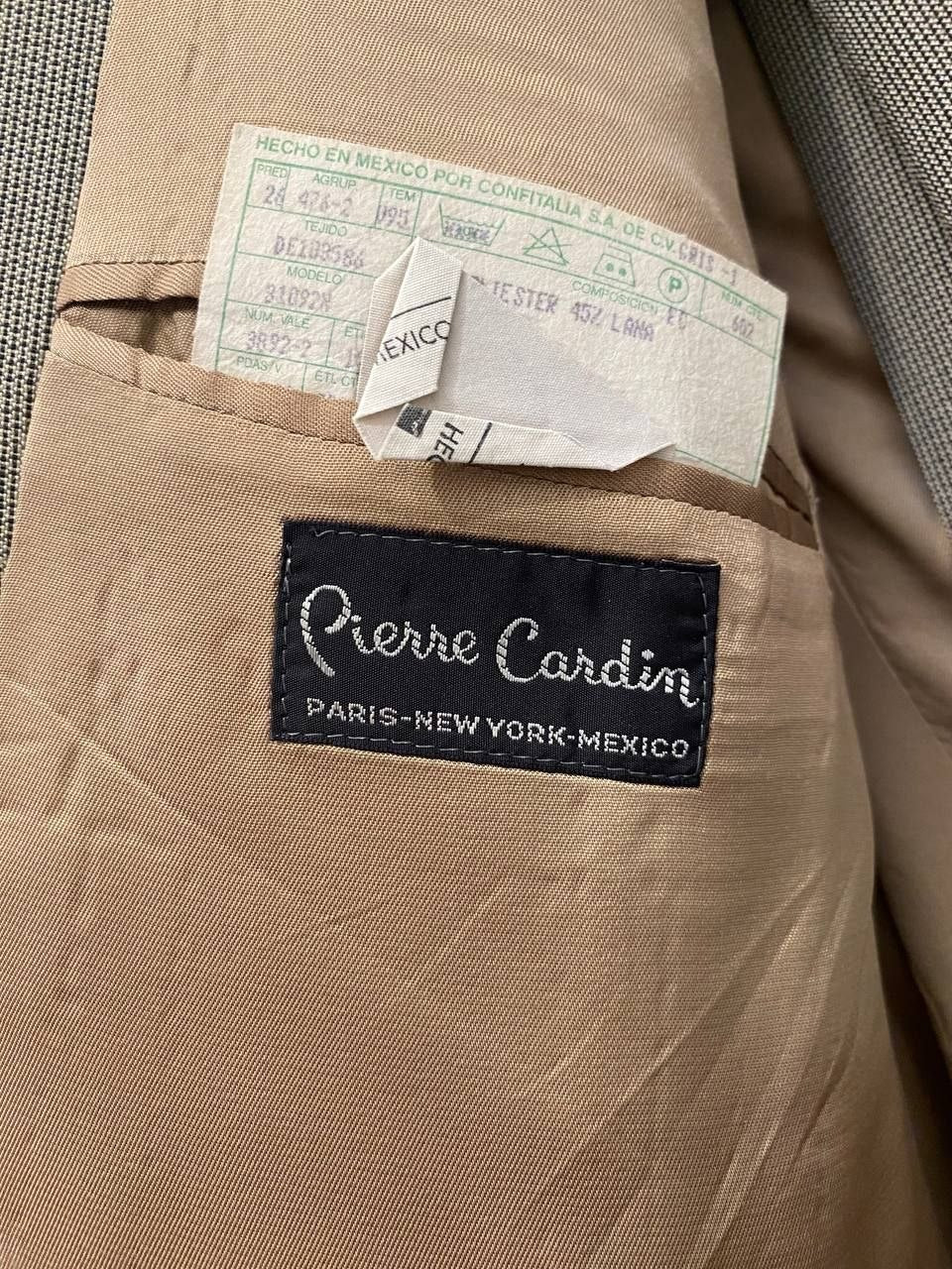 Traje Pierre Cardin